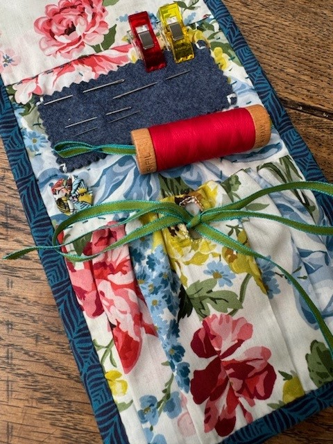Sewing Huswif_detail