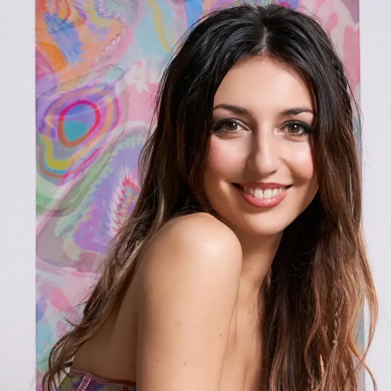 AMANDA LO BARTOLO, VIC